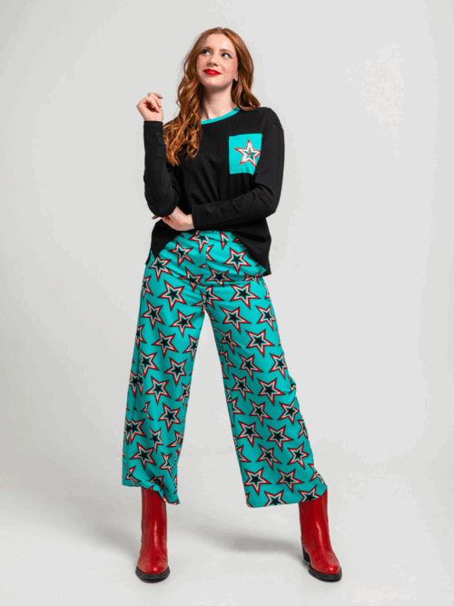 Camiseta Oversize Negra con Estampado de Estrella - Starwoman de Lolina